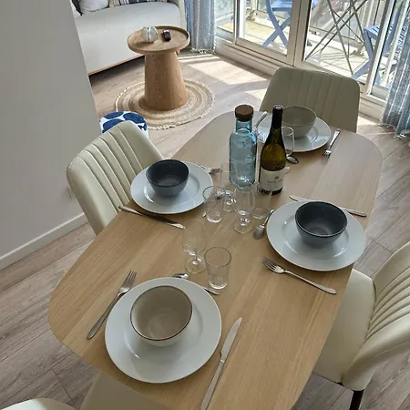 Agreable Vue Laterale * سان جان دي مونت